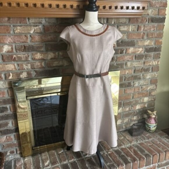 Anne Klein Cleopatra Tan Belted Dress Size 8 Lined Textured - Picture 1 of 8